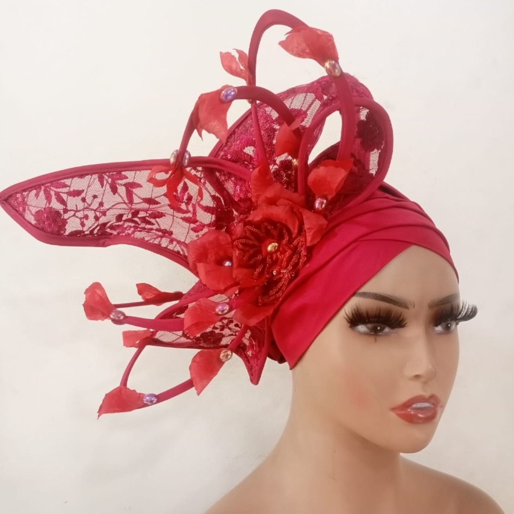 Elegant Red Floral Gele Fascinator

GEL2 0326